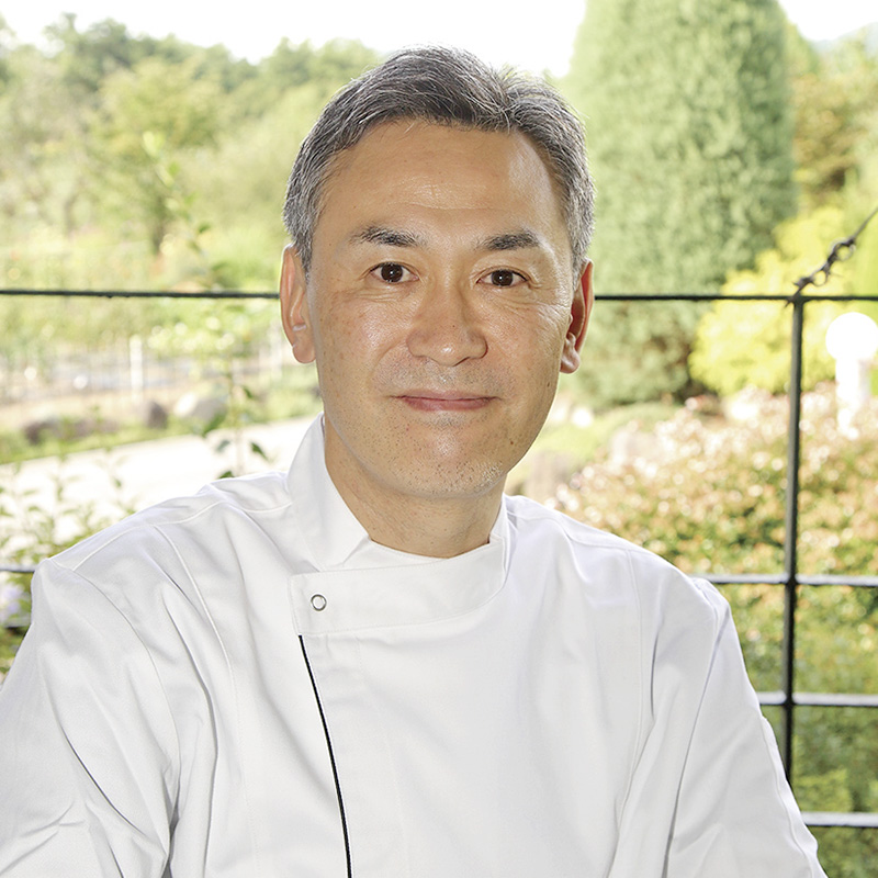 ヴィラデストカフェ 村山貴臣シェフ 写真